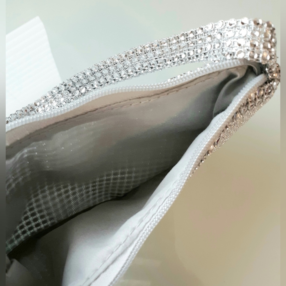 NWT Rhinestone Bow Mini Bag - Picture 8 of 8